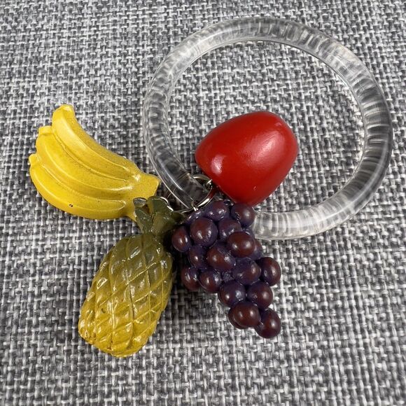 Dangling Fruit Napkin Rings Set Of‎ 4 Banana Pineapple Apple Grapes Grannycore - Picture 2 of 6